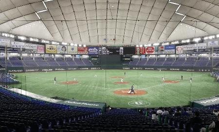 2日に無観客で行われた巨人―西武の練習試合=東京ドーム